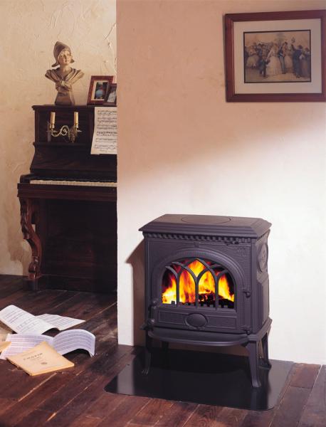 Чугунная печь-камин Jotul F 3 TD